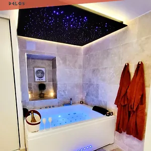  Appartement - La Delos - Jacuzzi 2 Places - Centre A Pied - Lit Queen Size - Parking Privee - Wifi - Center Within Walking Distance -